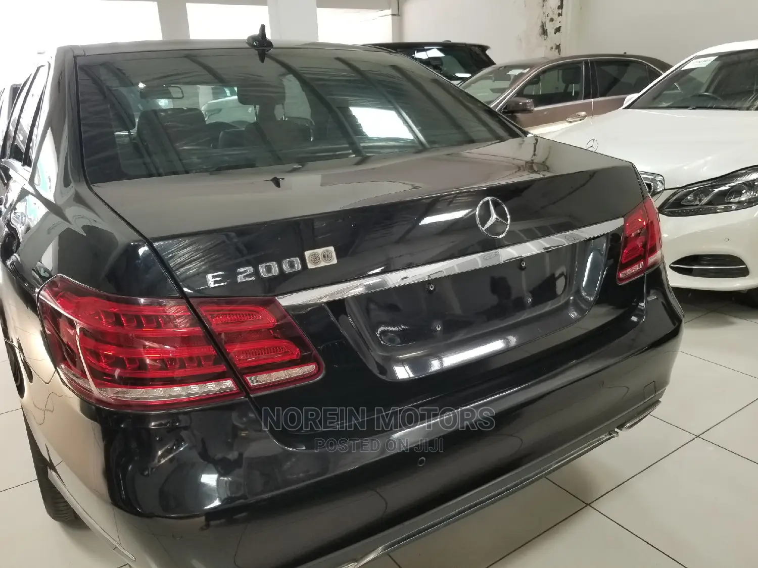 Mercedes-Benz E200 2014 Matt Black