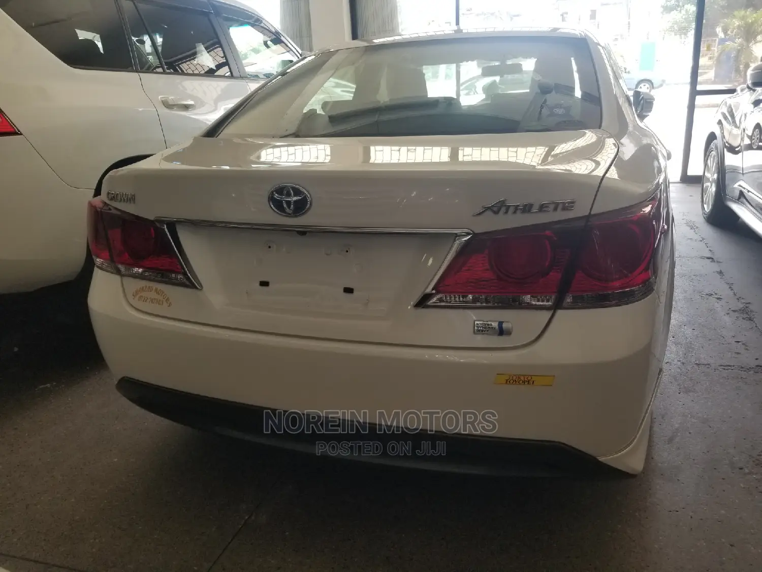 Toyota Crown 2014 Pearl
