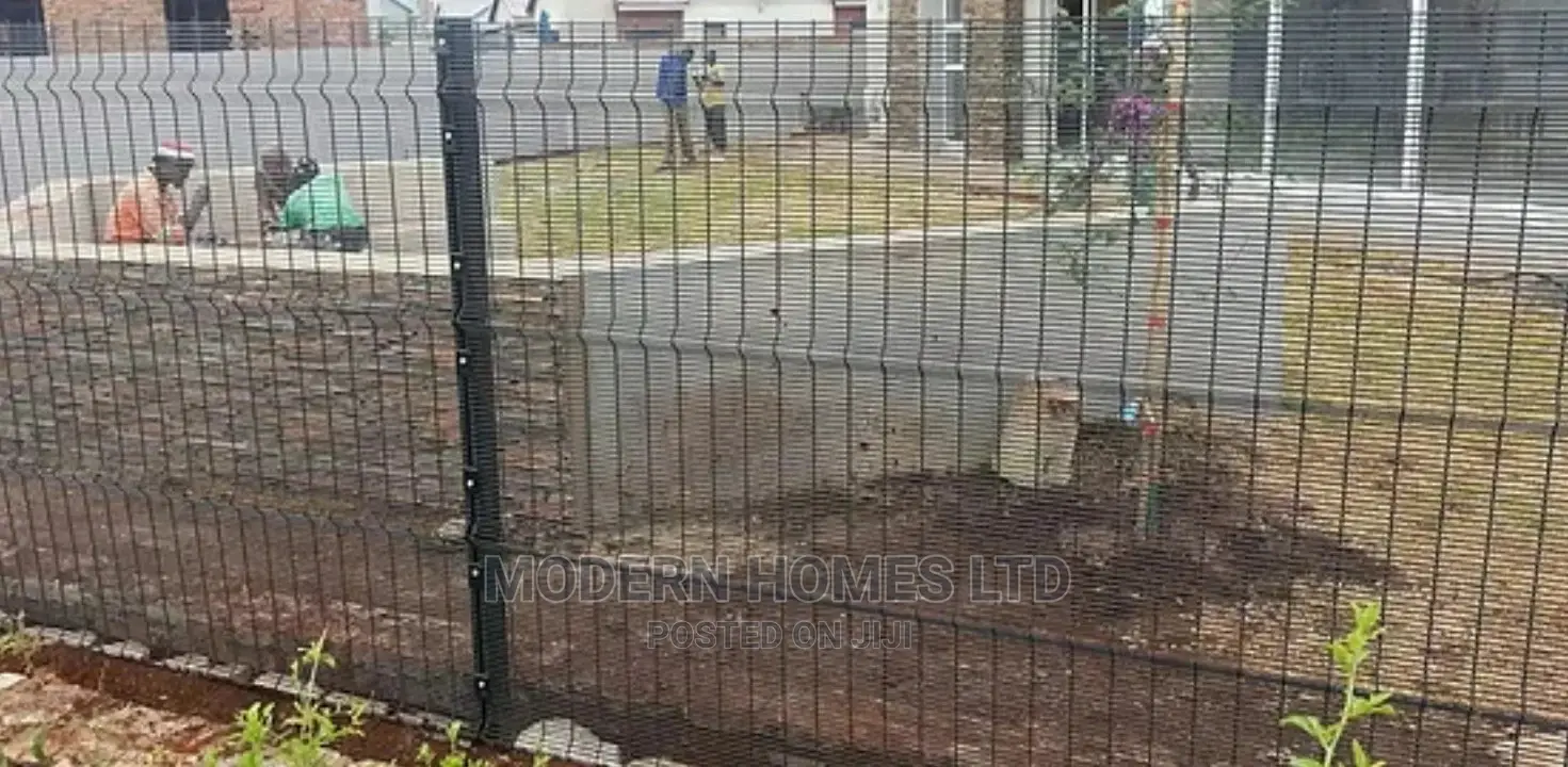 Un-Climbable High Security Perimeter Fence