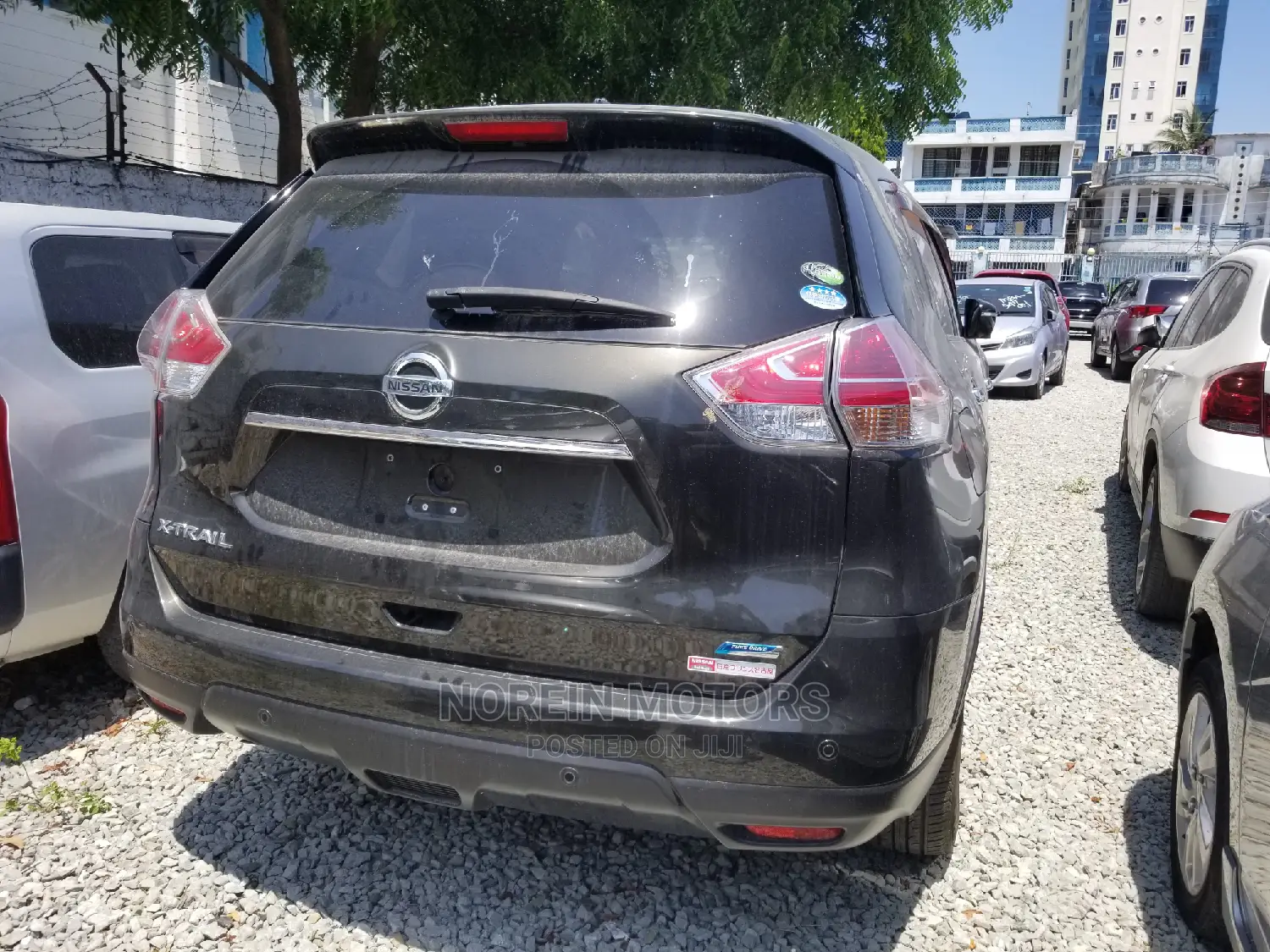 Nissan X-Trail 2014 SV Premium Gray