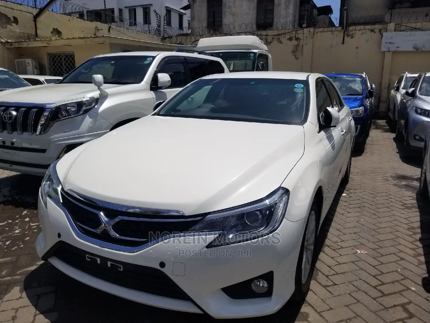 Toyota Mark X 2014 Pearl
