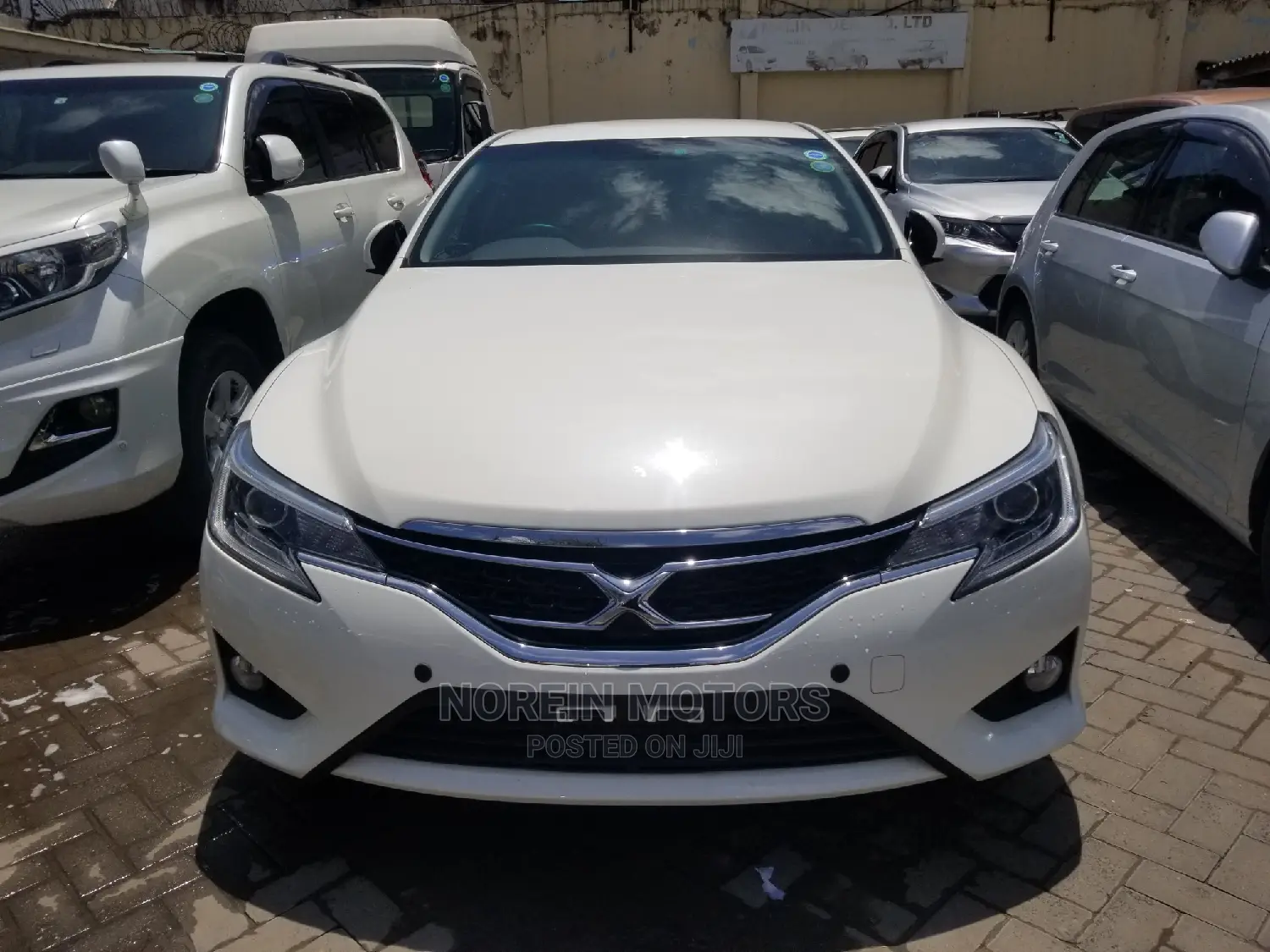 Toyota Mark X 2014 Pearl