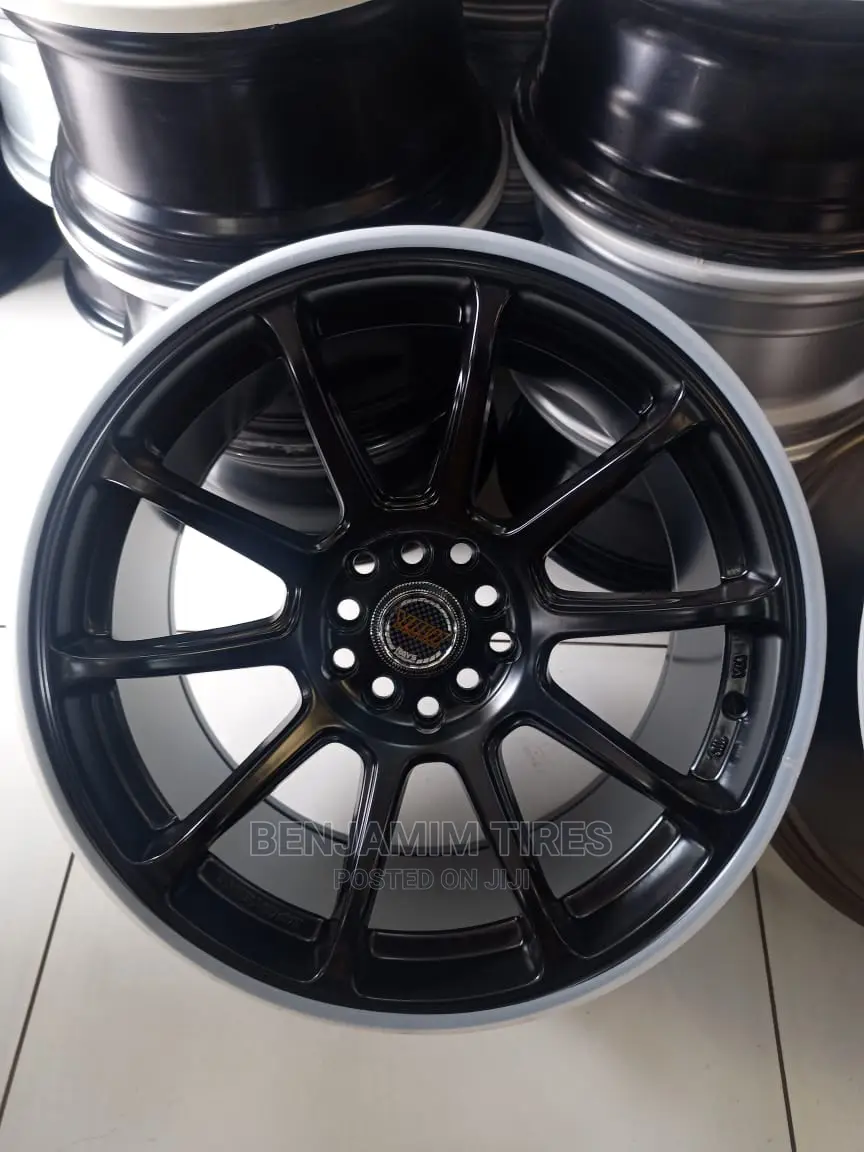 Alloy Rims Set Size 17 Inch for Mazda Cx5.