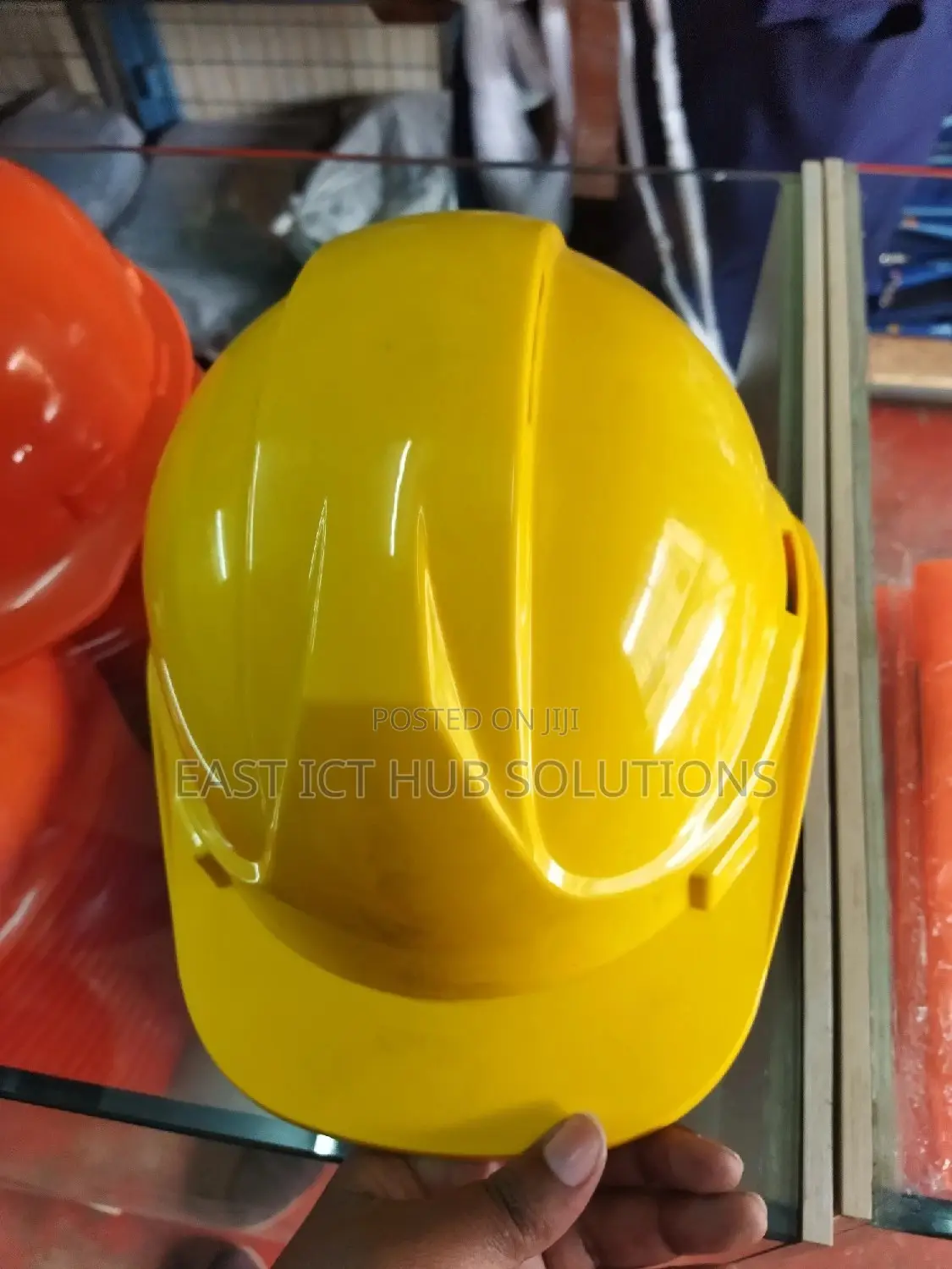Premium Safety Helmet With Ventilation