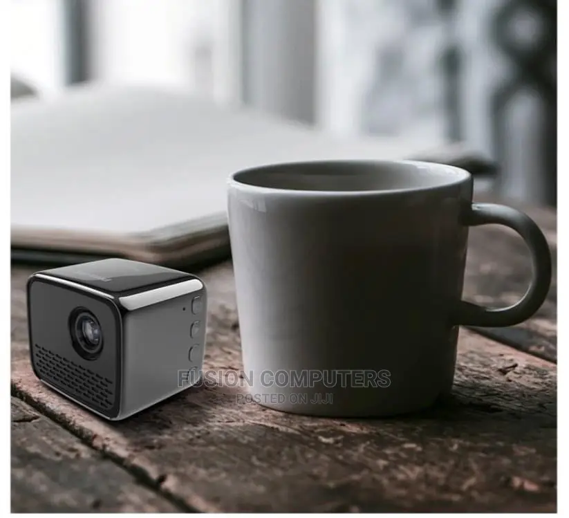Philips Picopix Nano Mobile Projector PPX120/INT