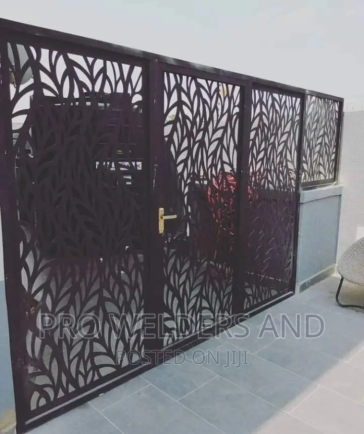 CNC Grilldoors