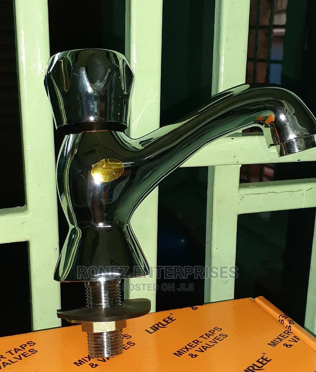 Jumbo Pillar Tap