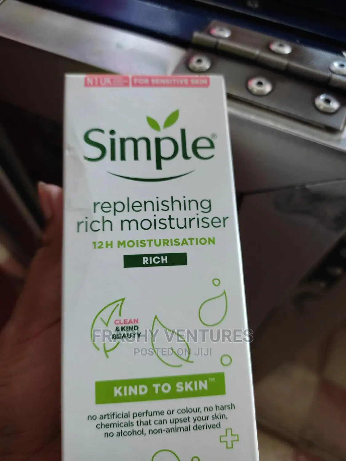 Simple Moisturizer