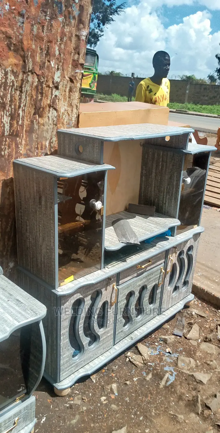 High Quality TV Stand