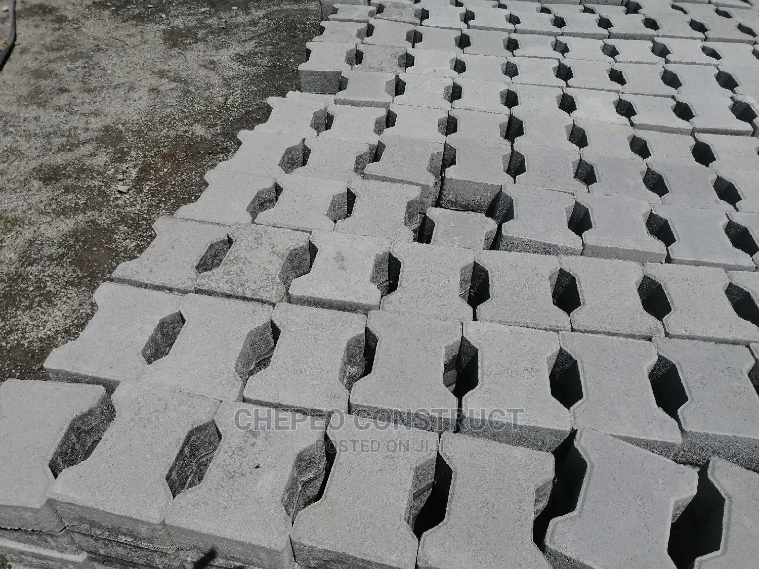 Pavers Cabro I Shape 80mm