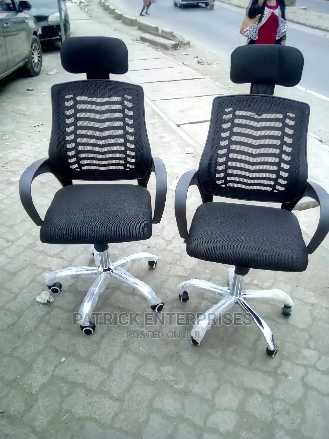 High Back Reclining Headrest Chair