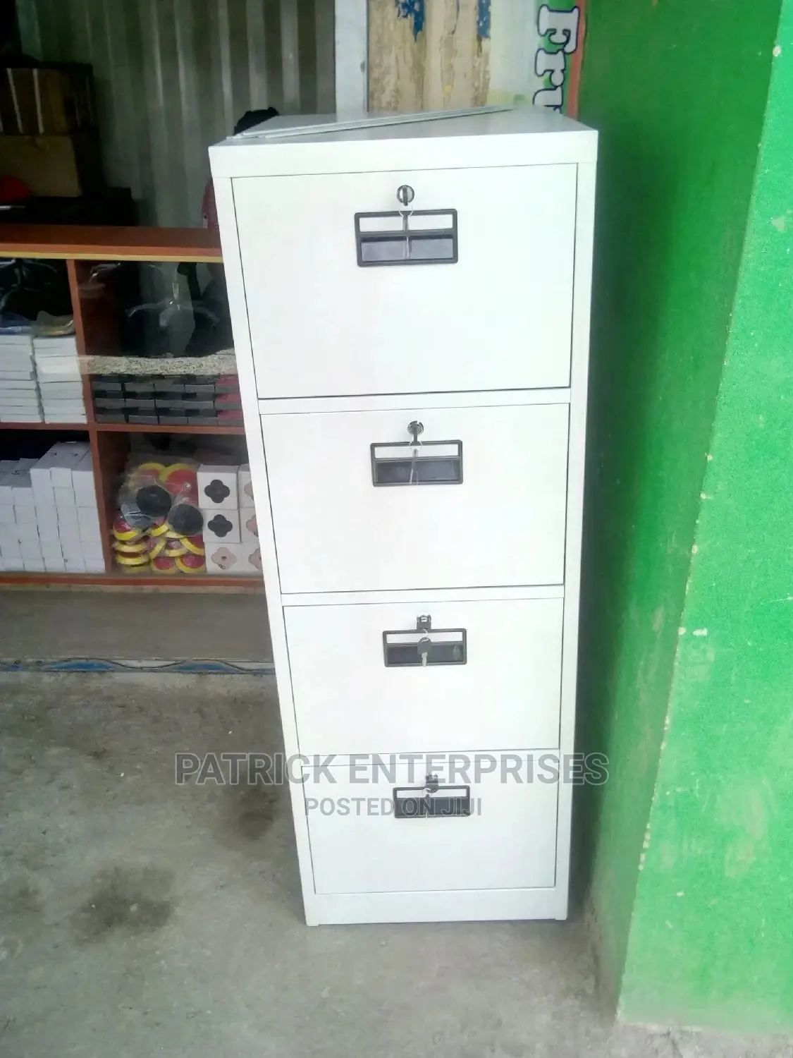 Metallic Filling Cabinet 4 Drawers