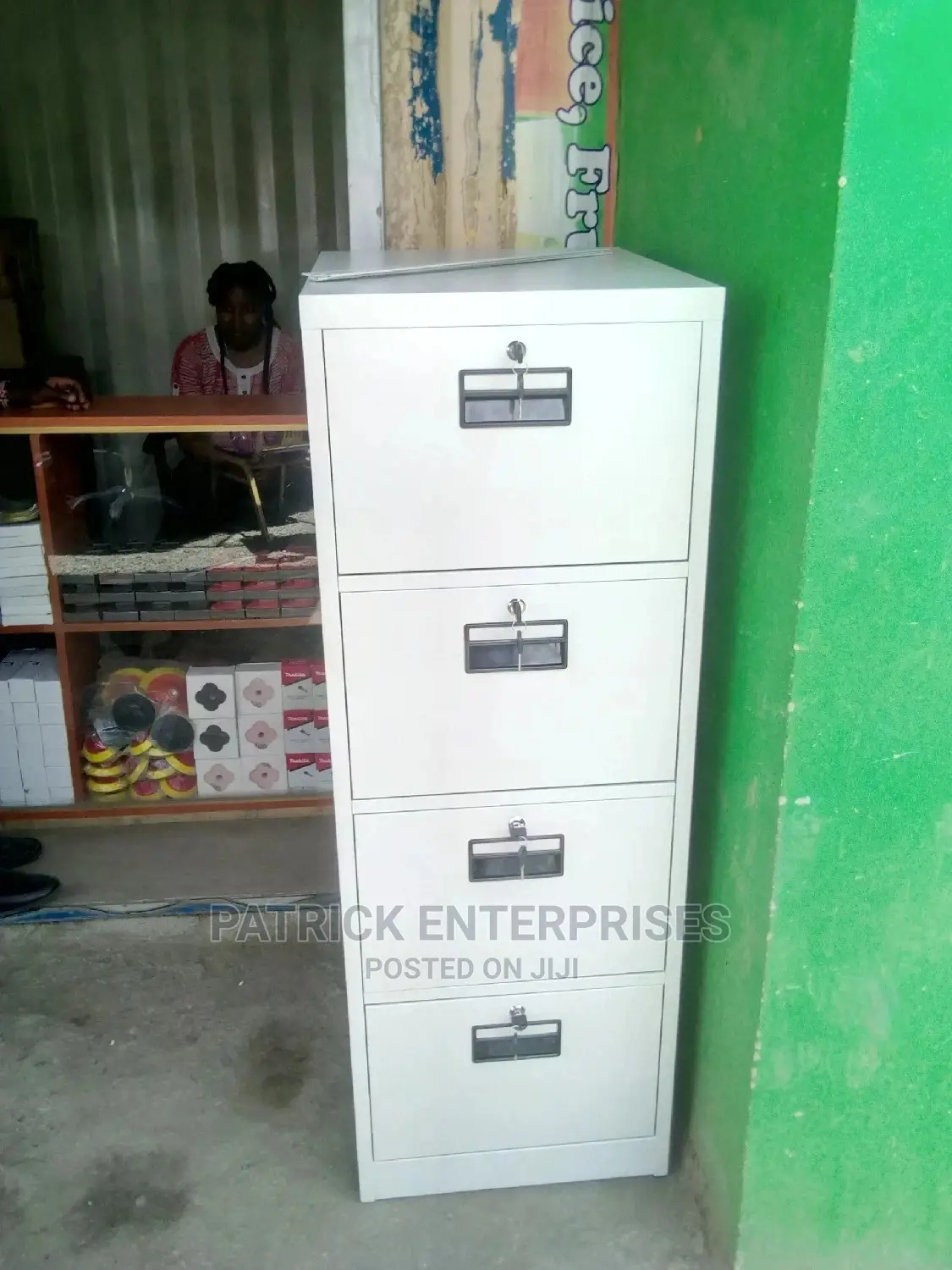 Metallic Filling Cabinet 4 Drawers