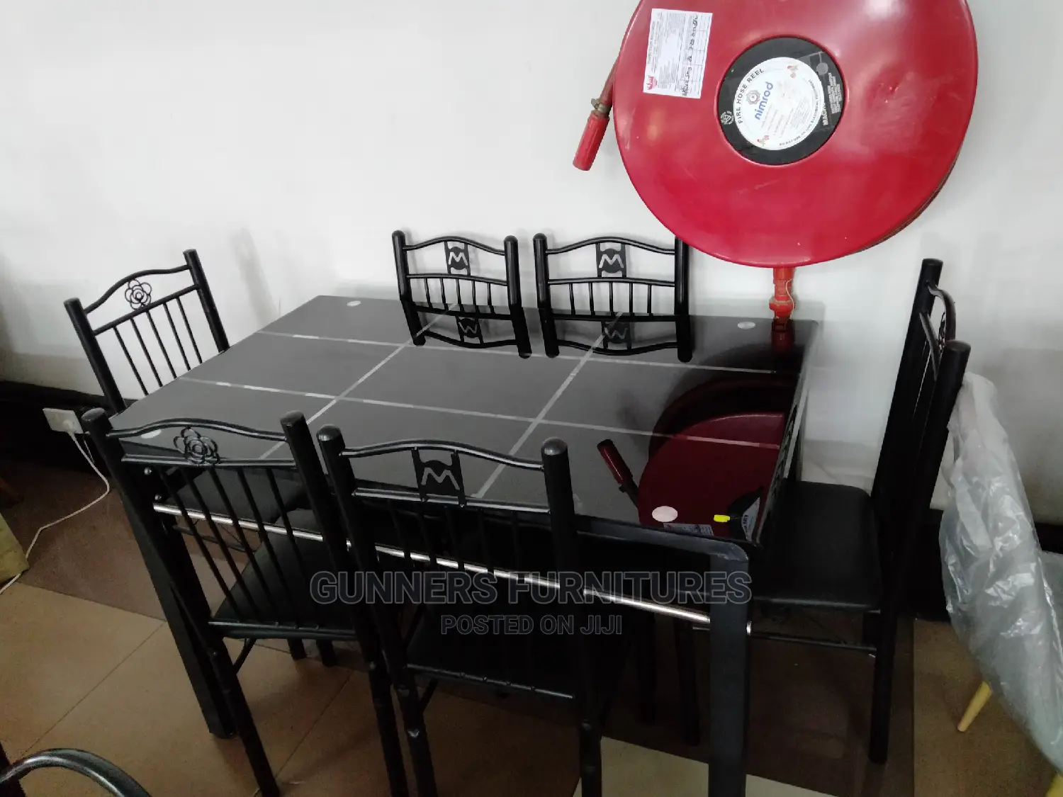 Dining Table Set.