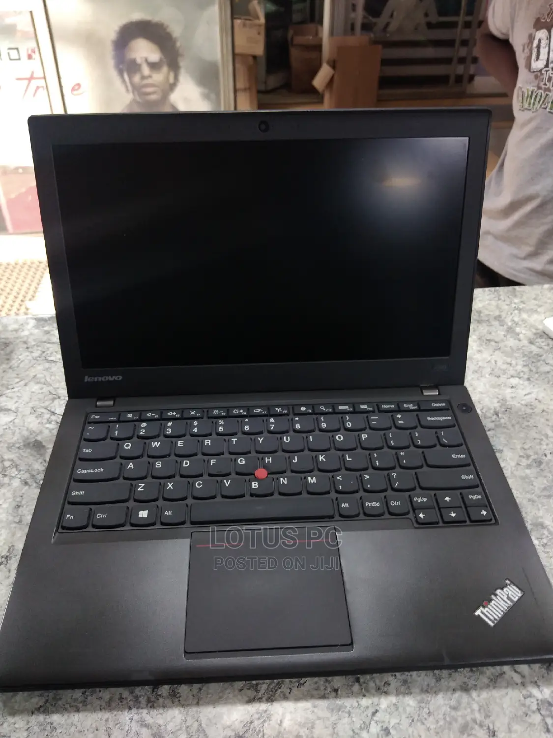 Laptop Lenovo ThinkPad X240 4GB Intel Core I5 HDD 500GB