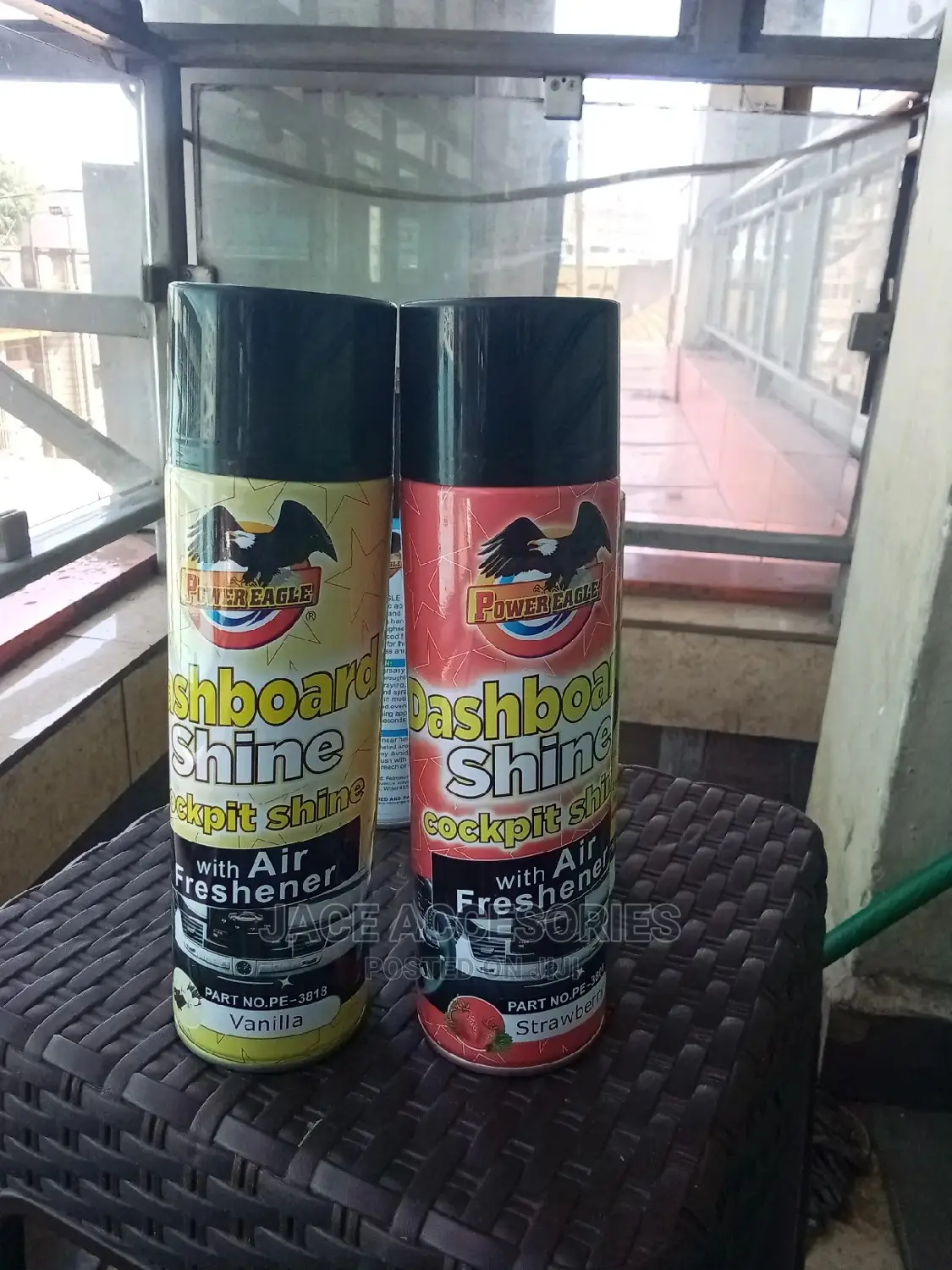 Dashboard Shine With Vanilla, Strawberry Scent