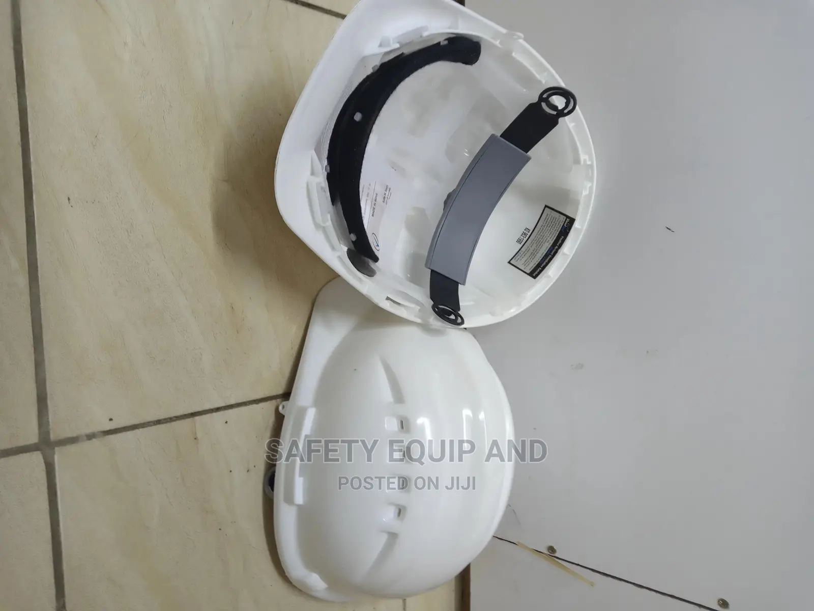 Safety Helmets-Fair Priced