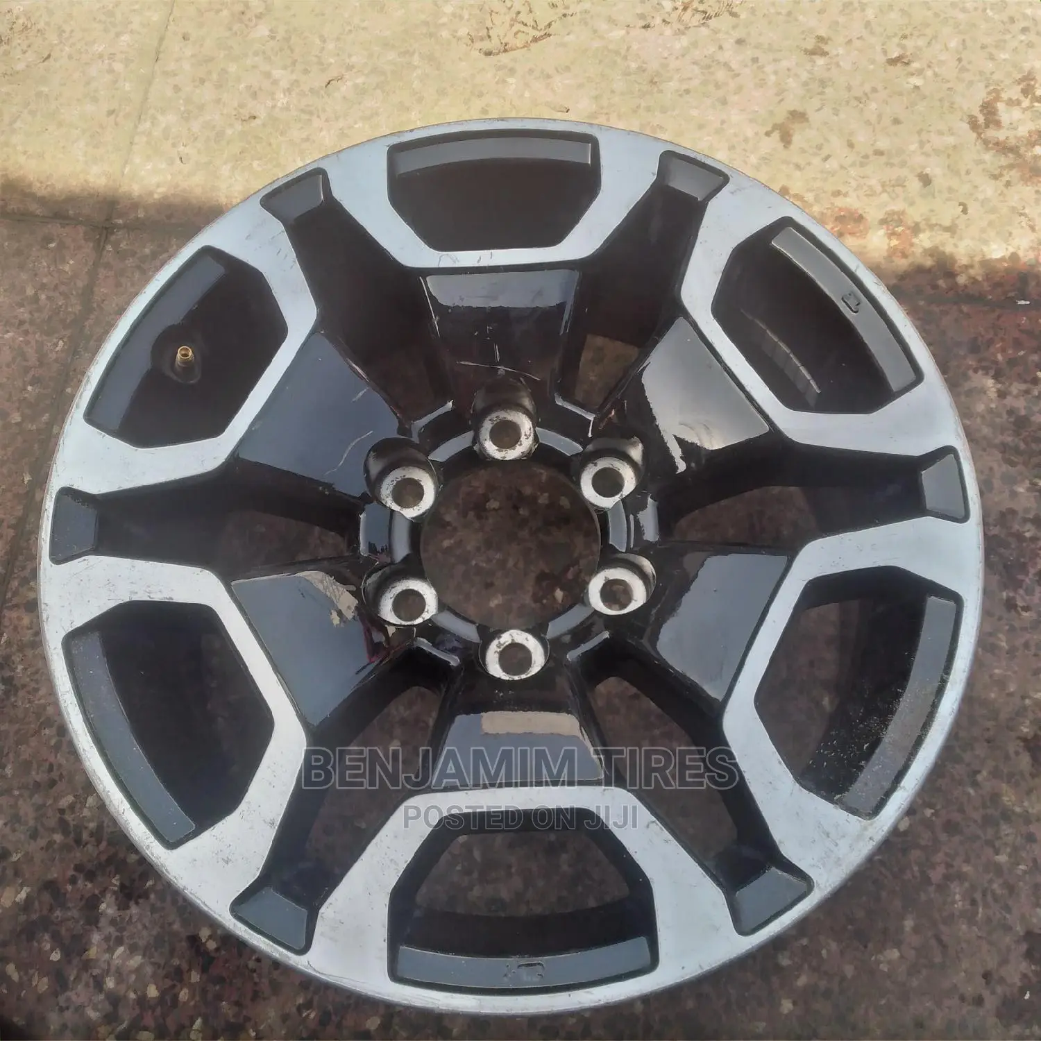 Original Rim Size 18 Inch for Hilux Double Cab.