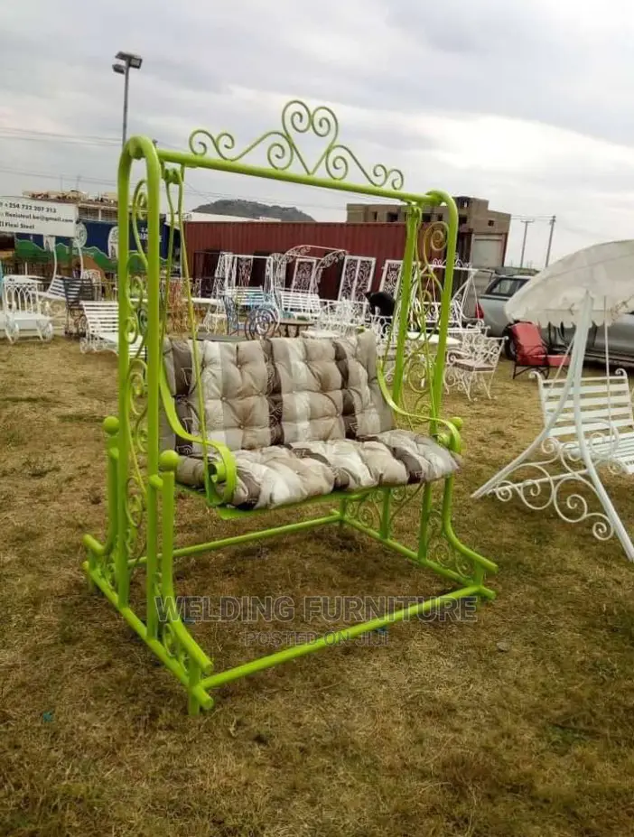 Outdoor Relaxing Swing