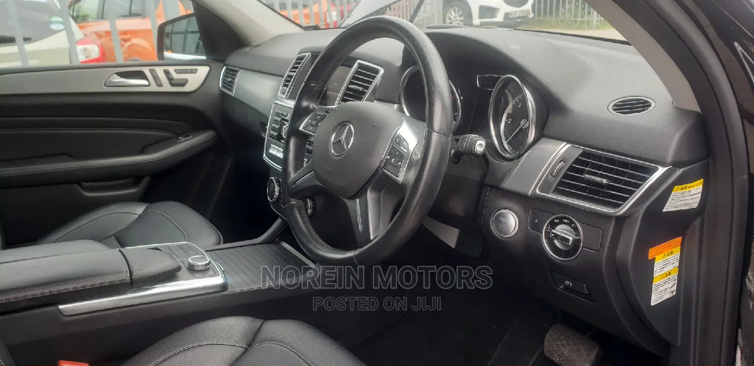 Mercedes-Benz M Class 2015 Black