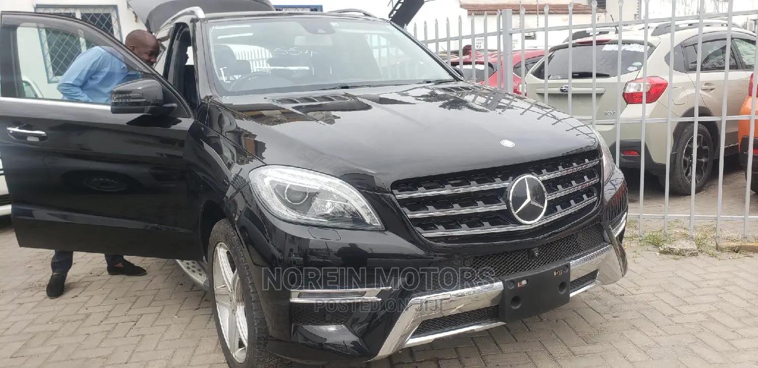 Mercedes-Benz M Class 2015 Black