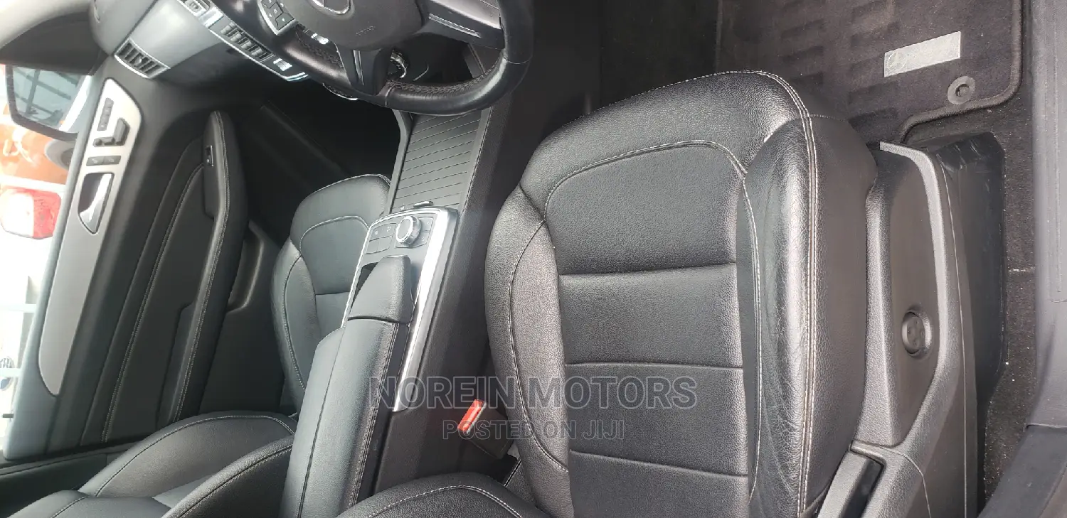 Mercedes-Benz M Class 2015 Black