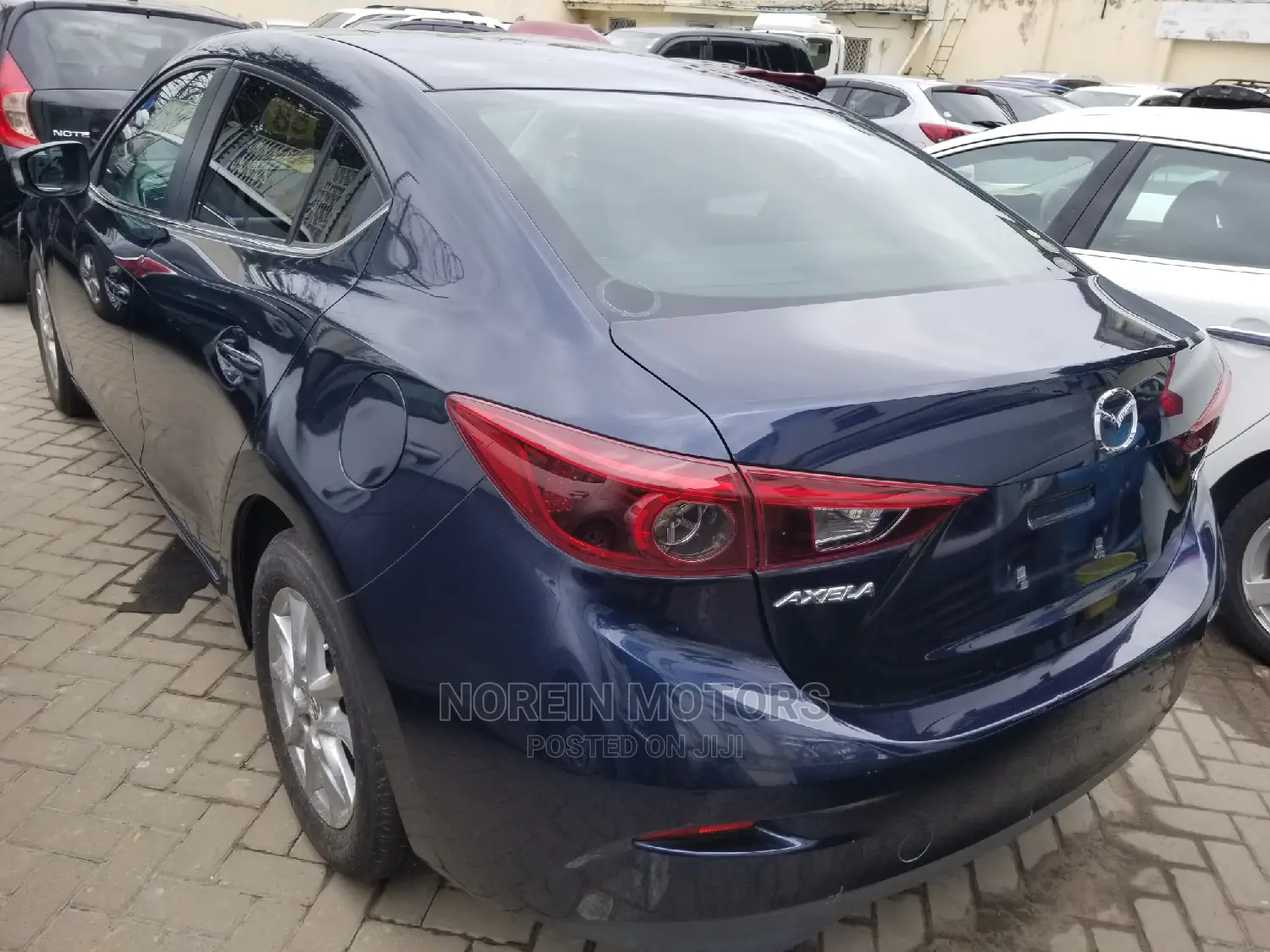 Mazda Axela 2014 SV Premium Blue