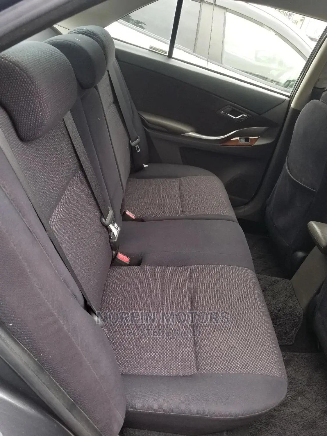 Toyota Allion 2015 Matt Black
