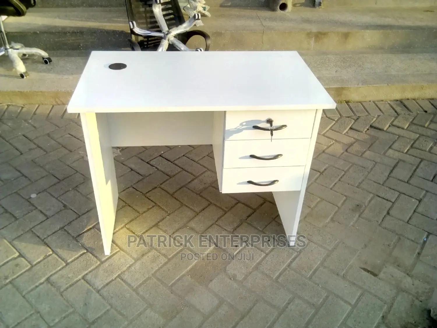 Office Desk
