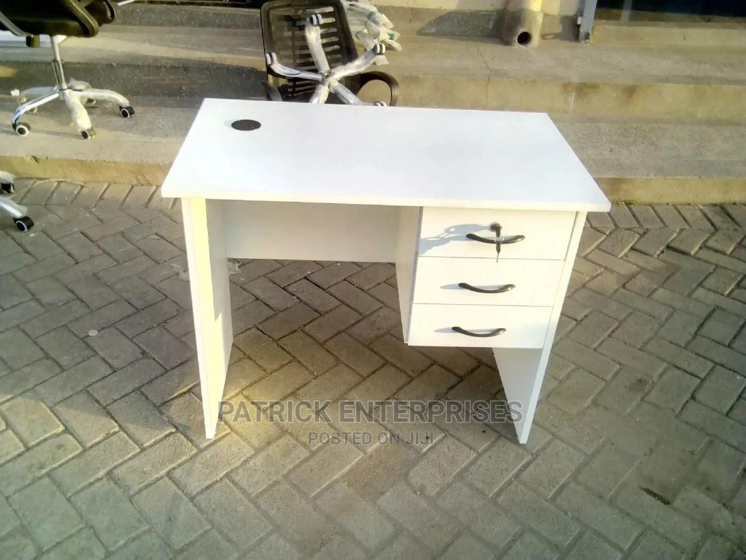 Office Desk