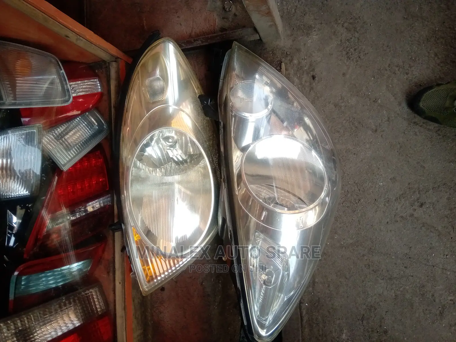 Nissan Note Headlights 05/08