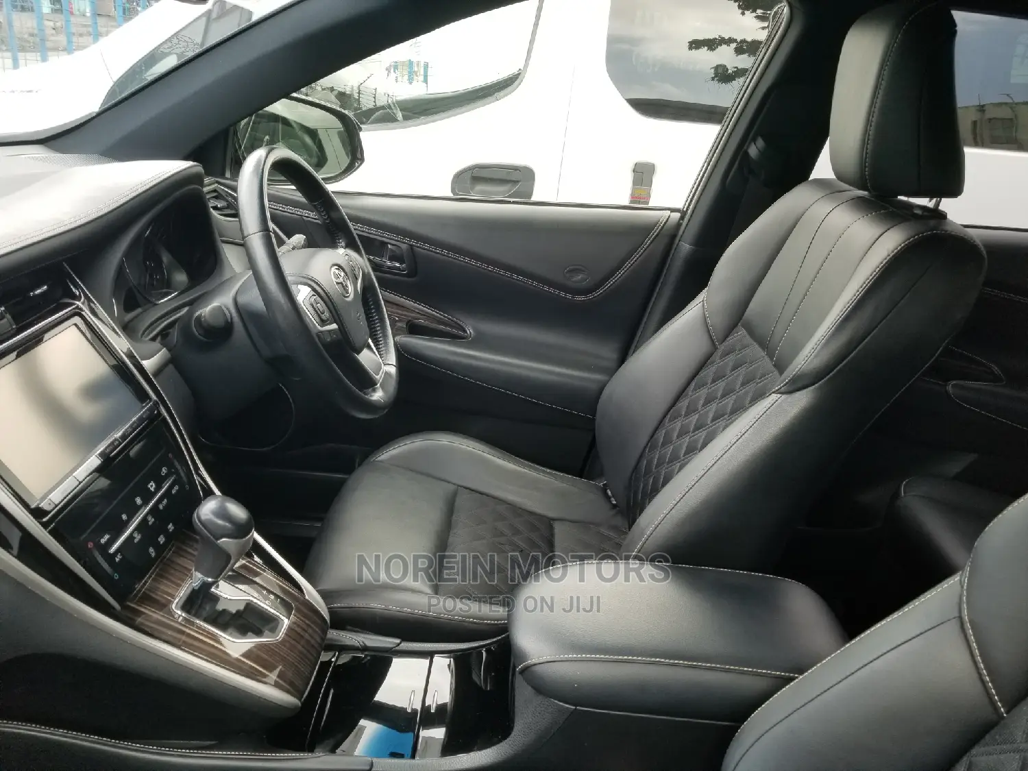 Toyota Harrier 2014 Black