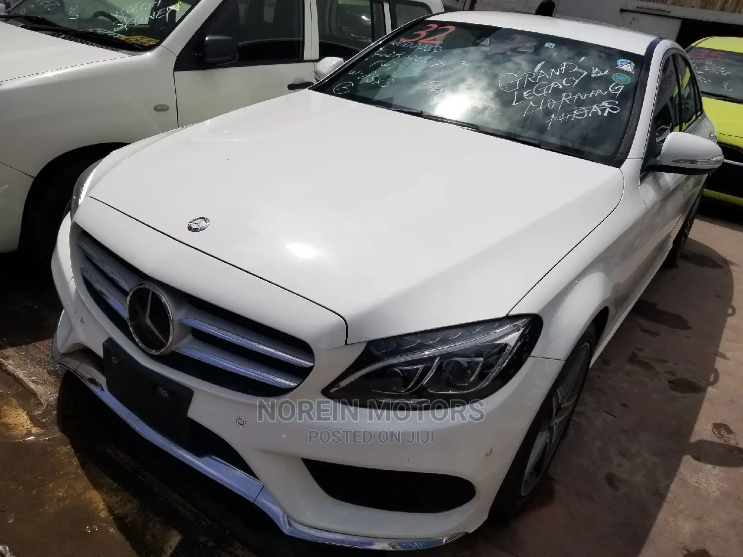 Mercedes-Benz C180 2015 Pearl