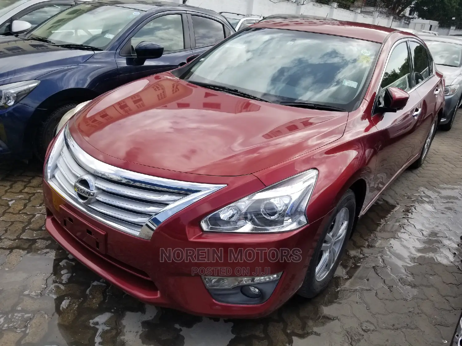 Nissan Teana 2014 Red