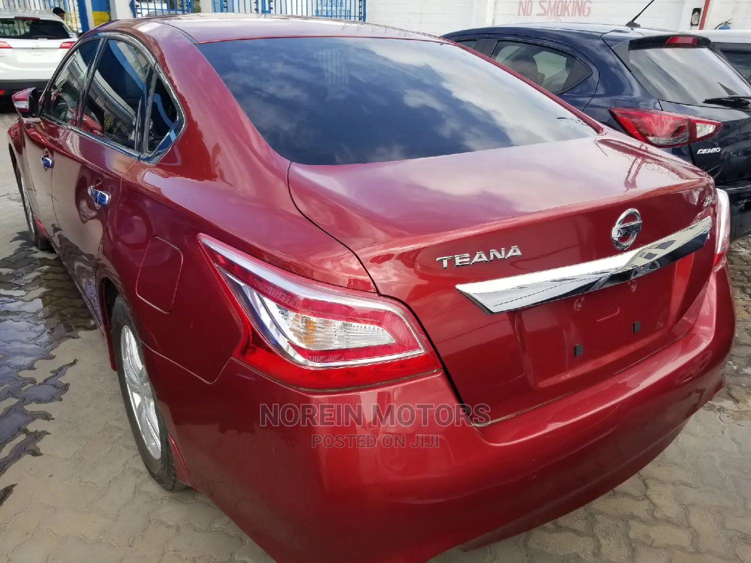Nissan Teana 2014 Red