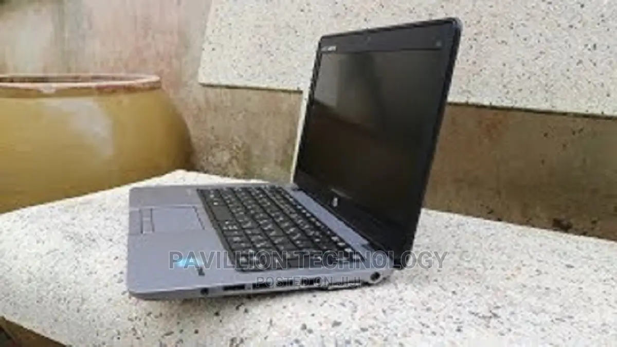 Laptop HP EliteBook 820 G1 4GB Intel Core I7 SSD 128GB