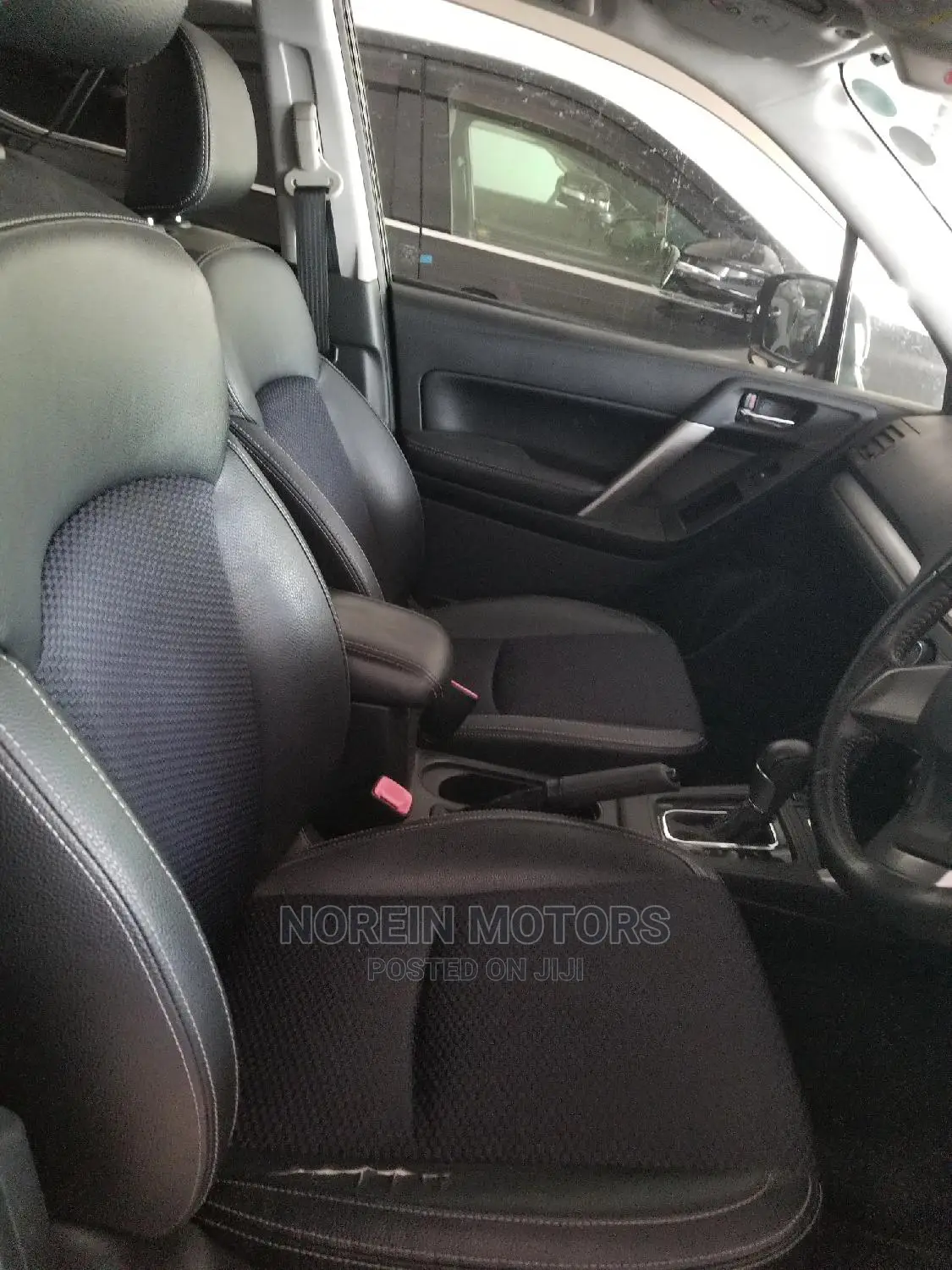 Subaru Forester 2014 Black