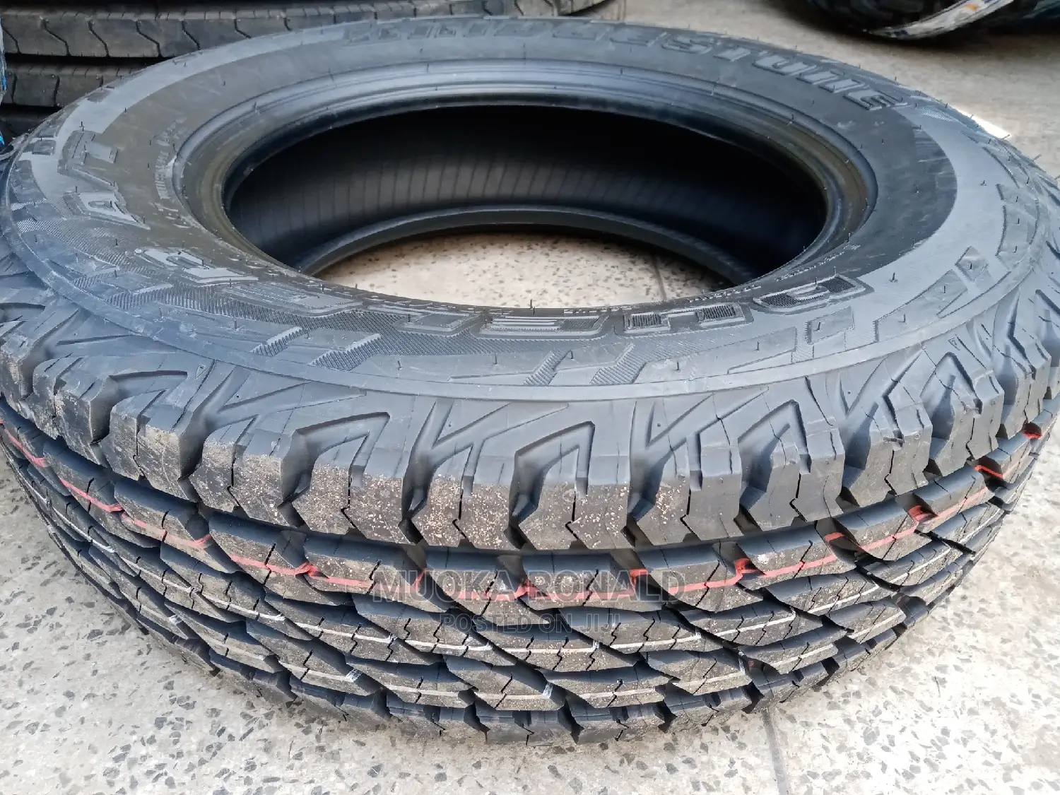205/70r15 Bridgestone Tyre