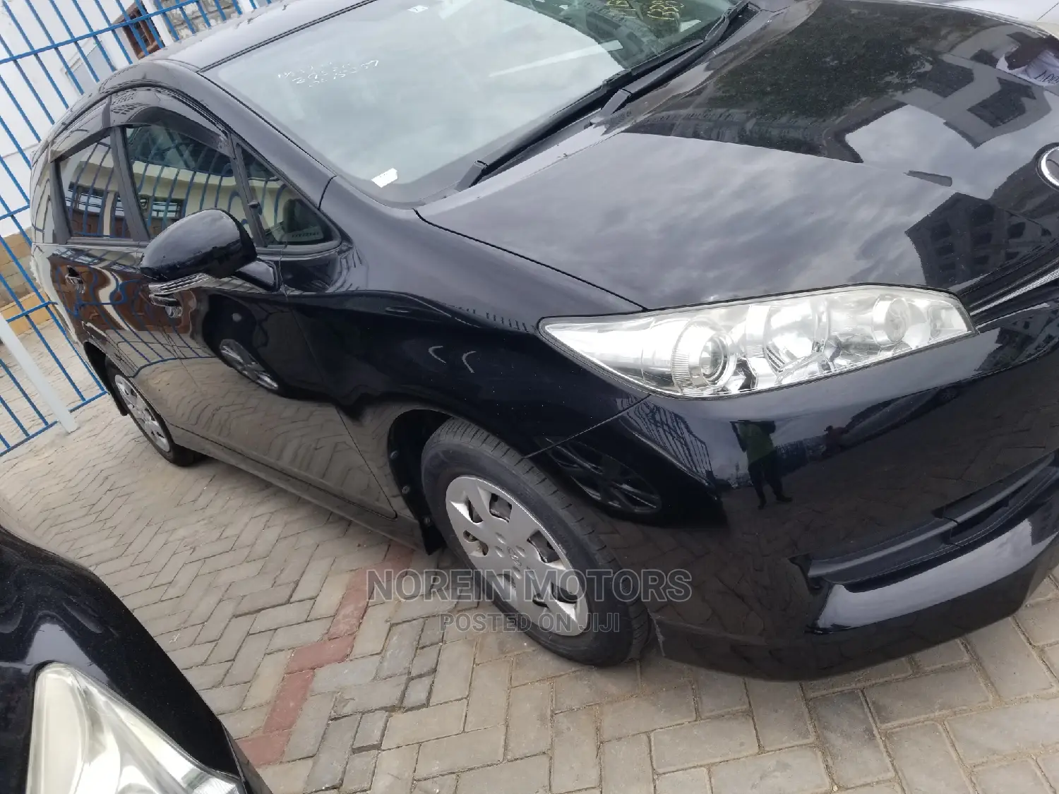 Toyota Wish 2014 Black