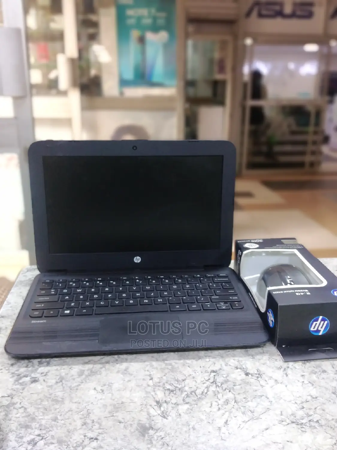 Laptop HP Stream Laptop 4GB Intel Celeron SSD 60GB