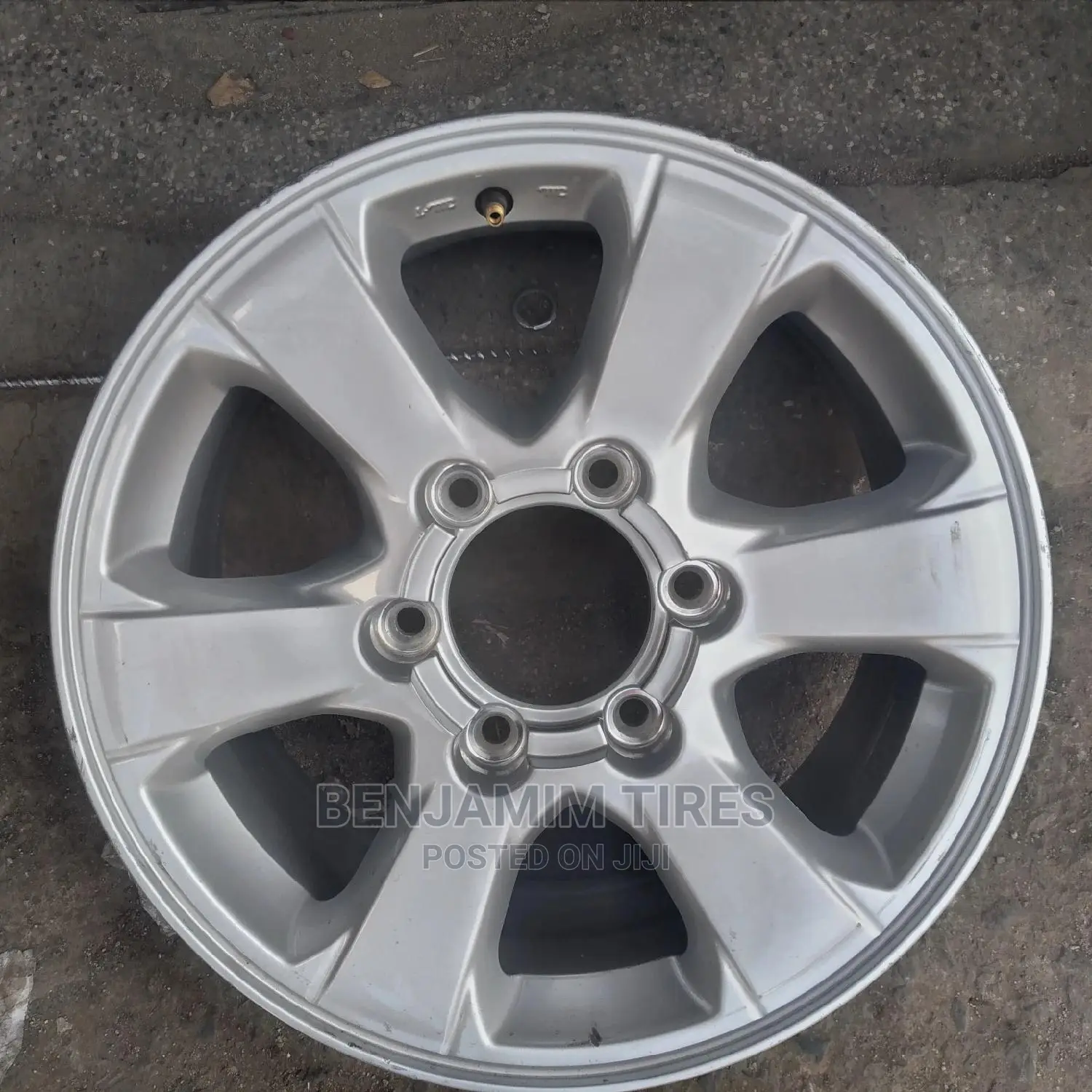 Brand New Original Rim Size 16 Inch for Isuzu D-Max.