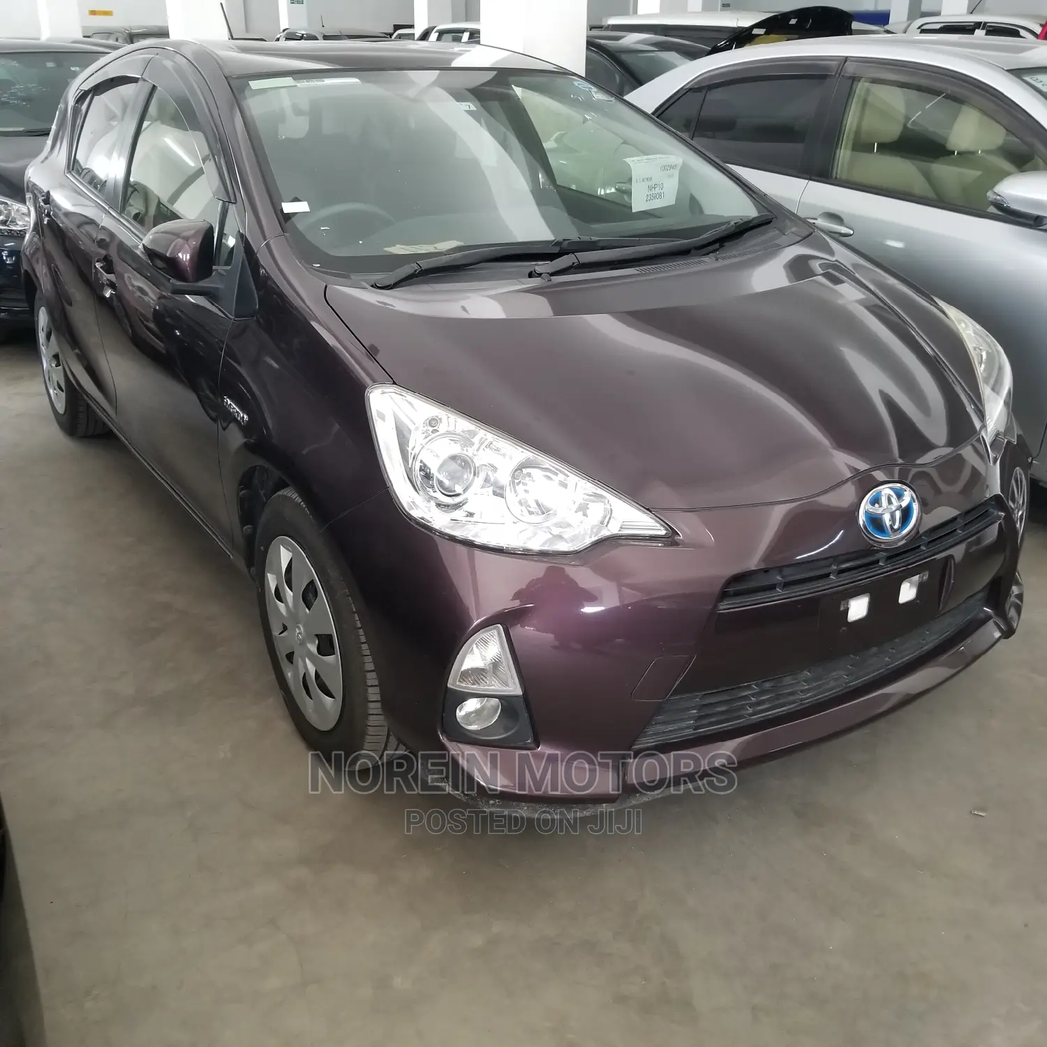 Toyota Aqua 2014 Purple