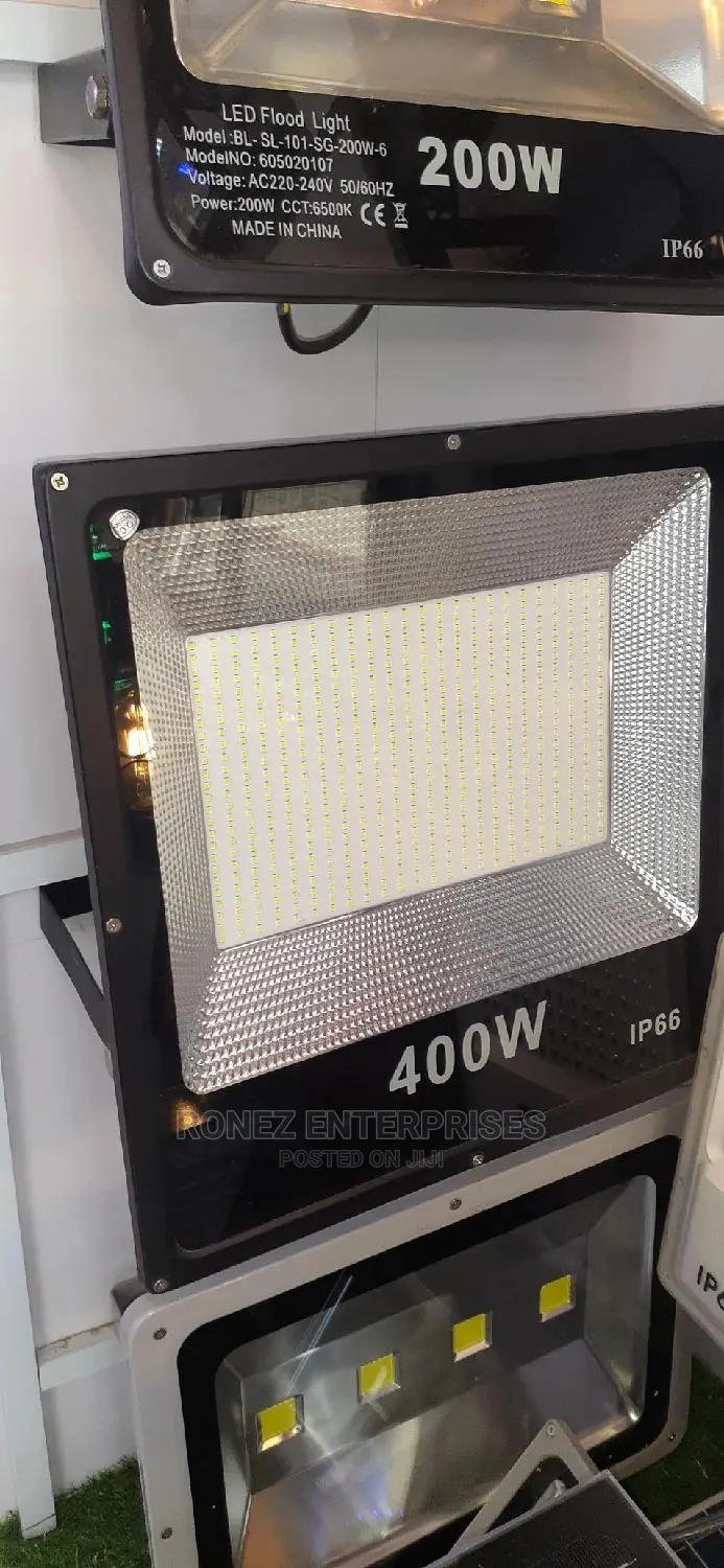 Floodlight 400wlts