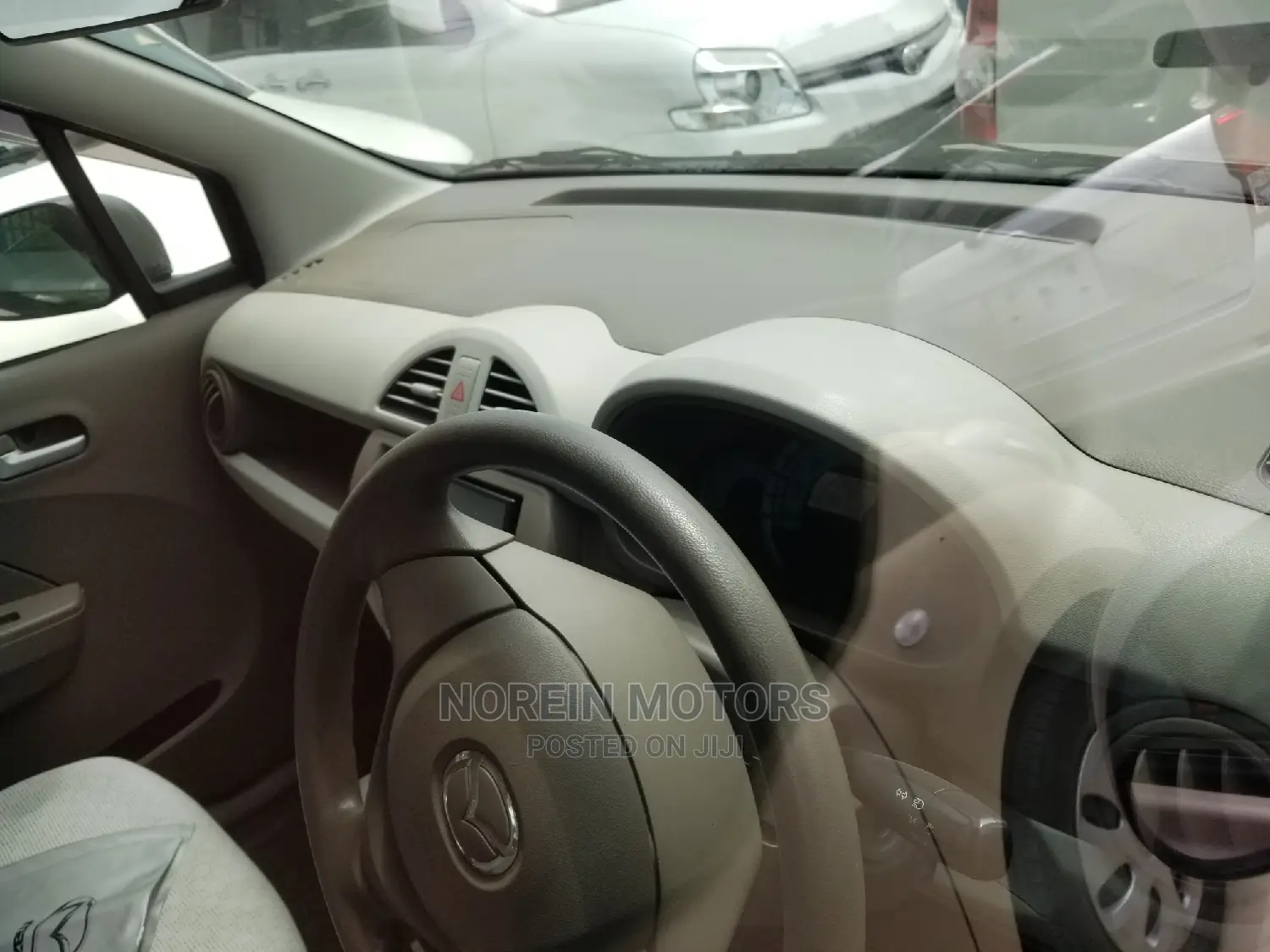 Mazda Carol 2015 Pink