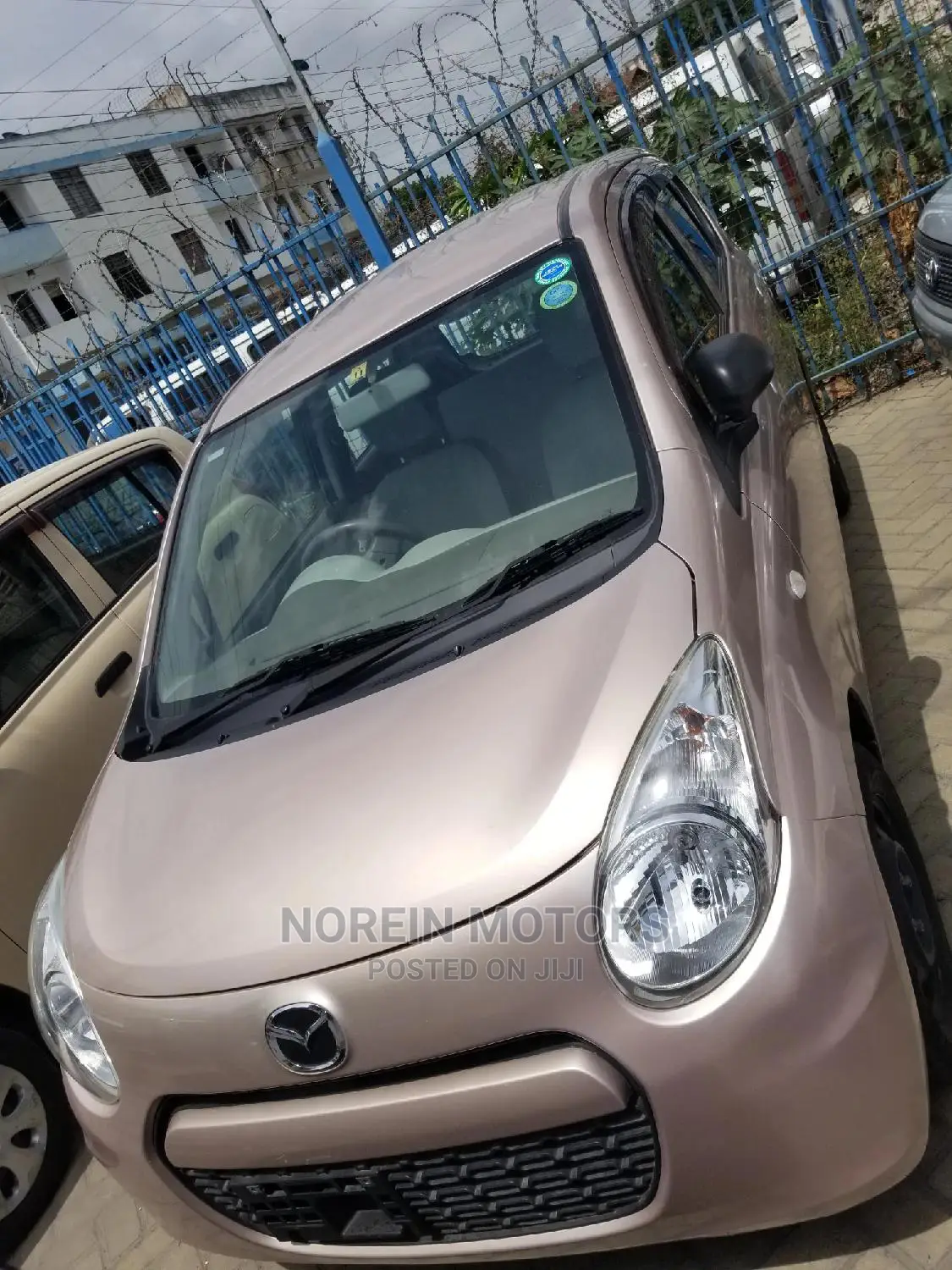 Mazda Carol 2015 Pink