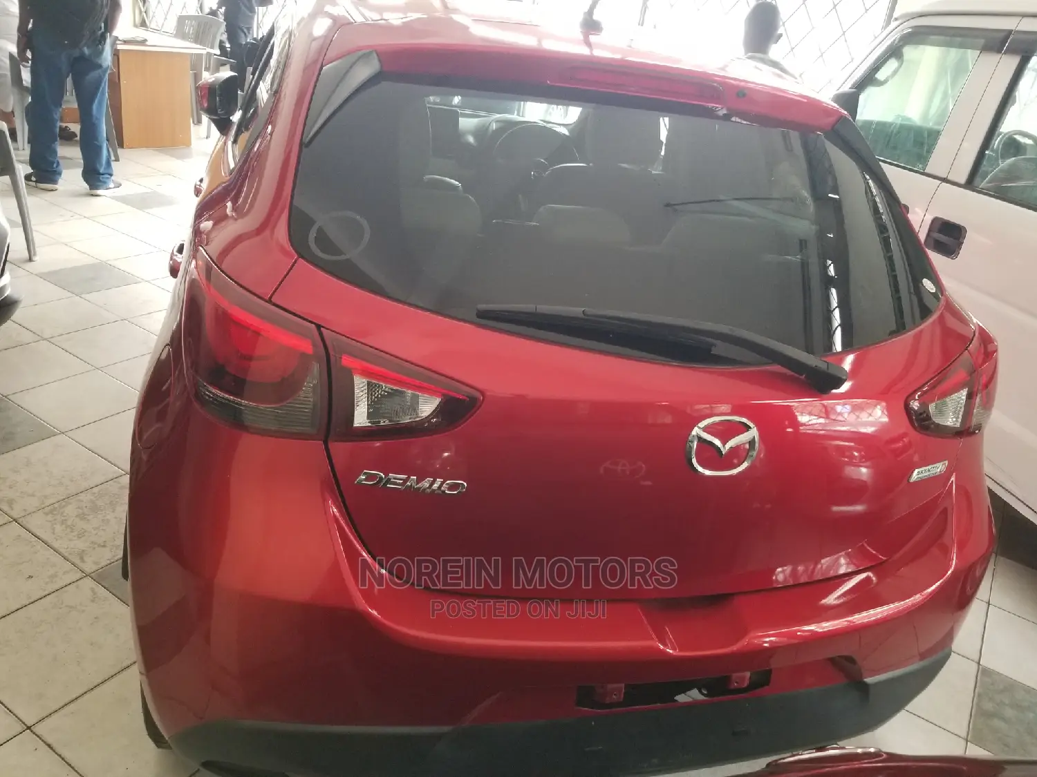 Mazda Demio 2014 Red