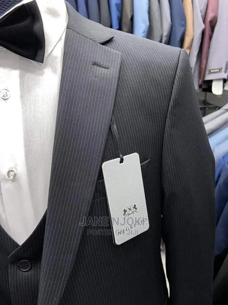 Men Suit Strippes