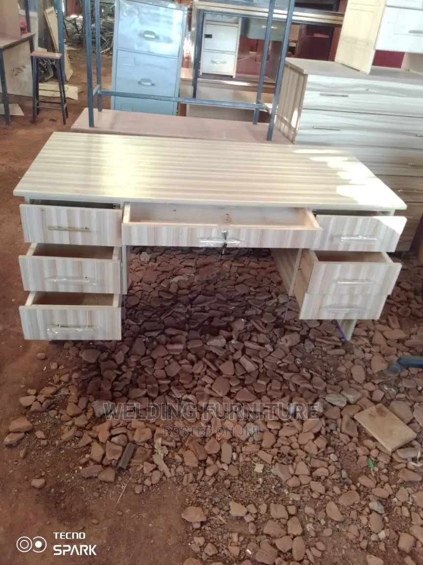 Office Desk