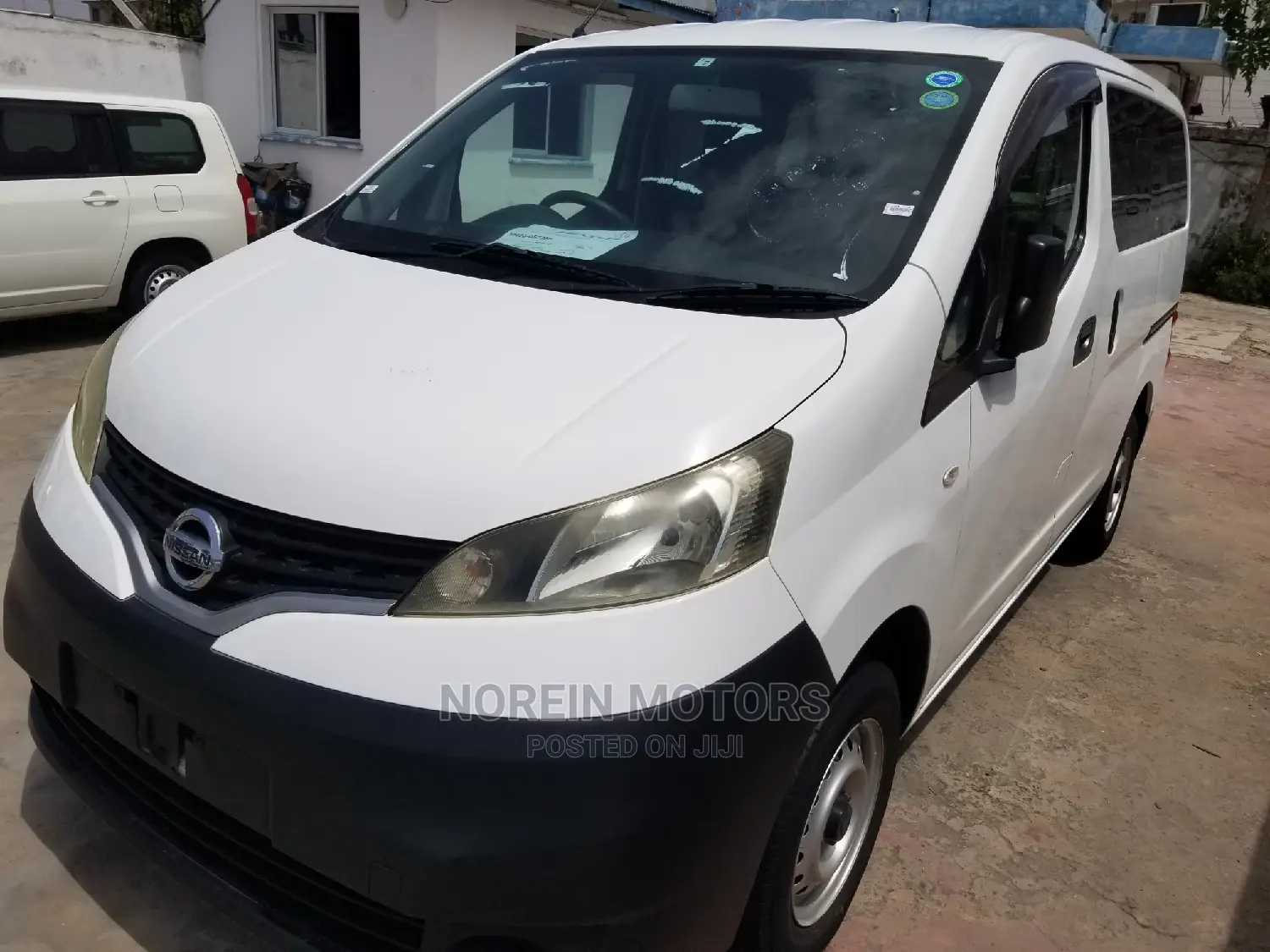 Nissan Vanette 2014 White