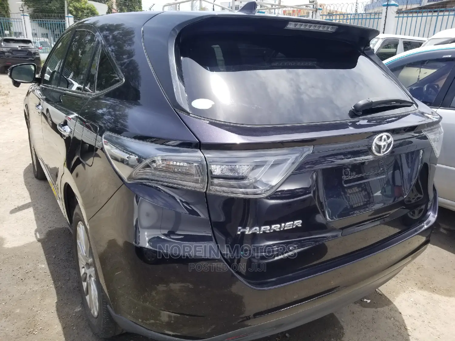 Toyota Harrier 2014 Silver